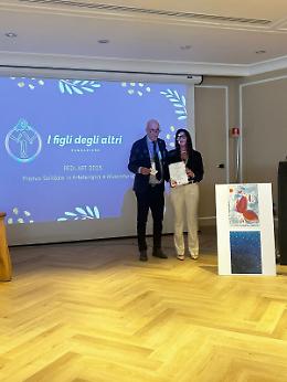 Arte, bambini e solidarietà fanno tappa a Napoli