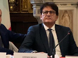 Pensionati in piazza, «basta a liste d'attesa eterne e addizionale troppo cara»