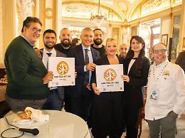 La pizza contro le guerre e per un cibo sano e giusto