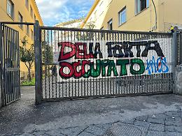 Napoli, occupati il liceo Sannazaro e il Della Porta