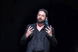 Il Pozzo e il Pendolo con “Febbre per il commissario Ricciardi”