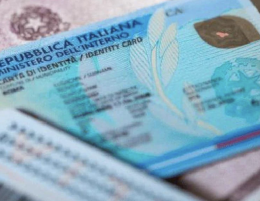 Carta d'identità, l'annuncio di Zangrillo: «Gli over 70 non dovranno più rinnovarla»