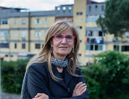 Preside-coraggio di Caivano vittima di stalking, ai domiciliari collaboratice scolastica