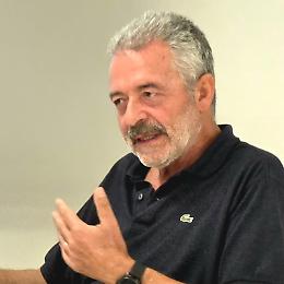 “Vedere con altri occhi”, Luigi Russo dialoga con l’AI sul senso del guardare