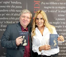 Al Gran Caffè Gambrinus i libri di Raffaella Longobardi e Antonio D'Addio