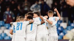 Napoli, operazione sorpasso