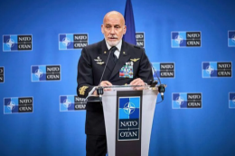 Cavo Dragone: «La Nato valuta un cyber-attacco preventivo alla Russia»