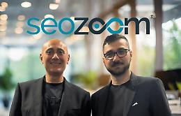 SEOZoom, l'eccellenza tech nata a Napoli, si prepara al decennale: il 12 dicembre presenta la suite AI ufficiale dopo il successo della beta