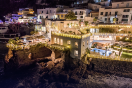 Campi Flegrei, nuovo trend dei &ldquo;matrimoni archeologici&rdquo; a Natale 