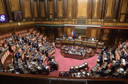 Manovra, salta la stretta sul riscatto di laurea per l'anticipo della pensione