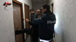 Smantellata piazza di spaccio casertana