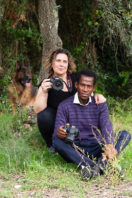 &ldquo;Colors&rdquo;, imparare a guardare il mondo: a Cales la fotografia diventa appartenenza e inclusione 
