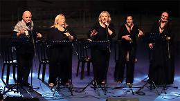 &ldquo;Maestro, cantiamo il Nanian&agrave;&rdquo; nel segno di De Simone