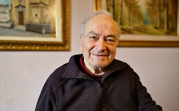 Carmine Guerriero, pittore del silenzio tra terra e cielo