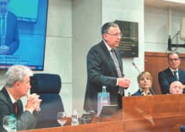 Parte il Consiglio, subito le prime tensioni