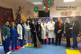 Un sorriso per ogni dono ai piccoli in reparto