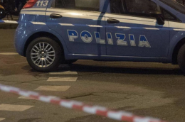 Pestato e ridotto in fin di vita a Termini: in 4 portati in commissariato dalla polizia