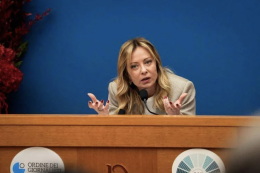 Privilegiare i numeri uno n&eacute; la teoria n&eacute; la pratica 