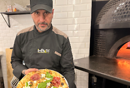 Impasto semintegrale a lunga lievitazione, ecco la pizza di Salvatore Cozzolino