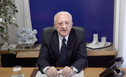 De Luca spara a zero su Fico e Manfredi