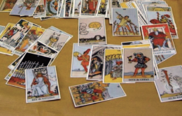 Psicologa su TikTok, sensitiva segnalata all&rsquo;Ordine