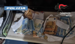 Sportelli bancomat assaltati, 5 in manette