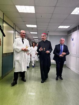 Il cardinale Battaglia alla &ldquo;Vanvitelli&rdquo;