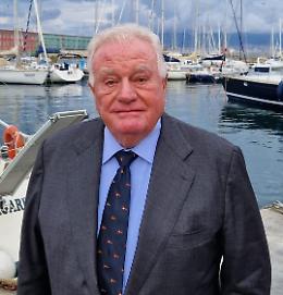 Circolo Canottieri, Bracale: il mondo dello sport e dei circoli per sostenere il Sannazaro