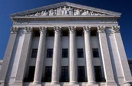 Separare le carriere: stop a miti corporativi
