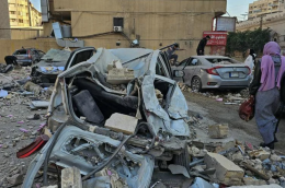 Attacco Iran, Larijani: &laquo;Non negozieremo con gli Usa&raquo;. Raid Israele in Libano: non esclusa invasione di terra