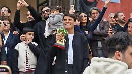 Sal Da Vinci, grande festa a Mergellina