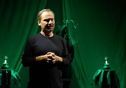 Lurdes di  Fortunato Calvino al Teatro Cort&eacute;se con Mario Mauro