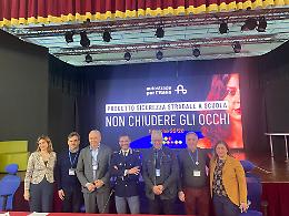 Sicurezza stradale nelle scuole, Autostrade per l'Italia e Polizia di Stato insieme a Napoli 