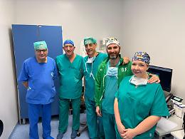 Bimbo operato per tumore dell'anca, evitata amputazione