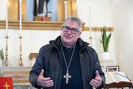 Monsignor Villano: &laquo;Non sarete mai soli&raquo;