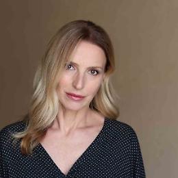 Era di maggio, il racconto di due secoli di musica napoletana