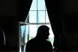 Iran, Trump conferma ultimatum: &laquo;Intera civilt&agrave; forse morir&agrave; stanotte&raquo;. Casa Banca: &laquo;Non useremo armi nucleari&raquo;