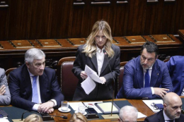 Meloni sfida le opposizioni in Parlamento: &laquo;Io non scappo, avanti fino all'ultimo giorno&raquo;