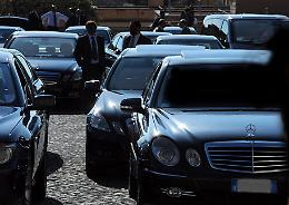 Il Governo mette all'asta altre 33 auto blu