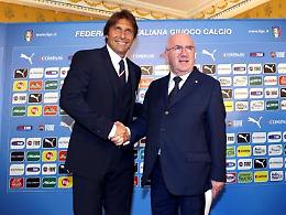 Calcioscommesse, Tavecchio difende Conte: «Sono garantista»