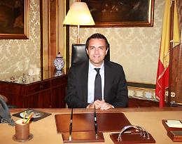 Il messaggio pasquale del sindaco de Magistris su facebook