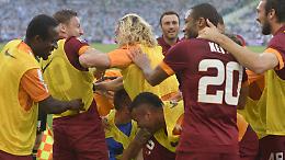 La Roma regala una speranza al Napoli <br> Se domenica batte la Lazio è in Champions