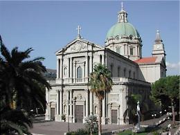 Tragedia familiare, spara <br>al fratello <br>e lo uccide
