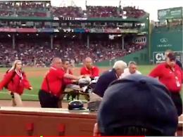 Mazza da baseball si spezza, tifosa colpita alla testa: è grave