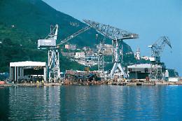 Fincantieri di Castellammare di Stabia, sei arresti per estorsione. Ecco i nomi