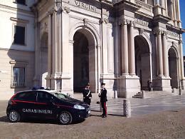 Vende 5 posti di lavoro a Pompei, arrestato truffatore