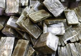 Un chilo di hashish in auto, catturati dalle Fiamme Gialle sulla A3