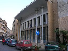 Terme di Stabia, esplode la protesta. E il sindaco è in sciopero della fame