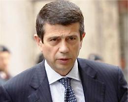 Lupi non si dimette: riferirò in Parlamento