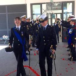 "Marinaie spose", il matrimonio in alta uniforme e gli auguri del ministro Trenta